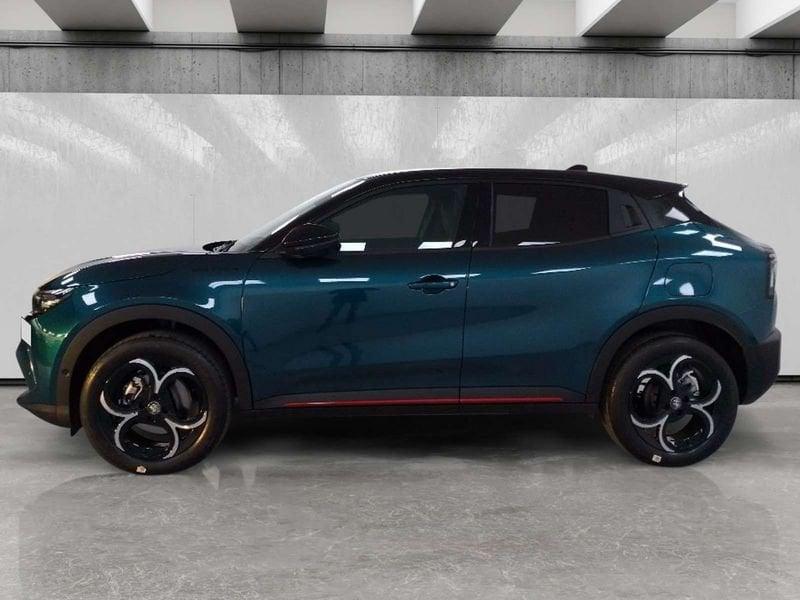 Alfa Romeo Junior 1.2 ibrida Speciale 145cv edct6