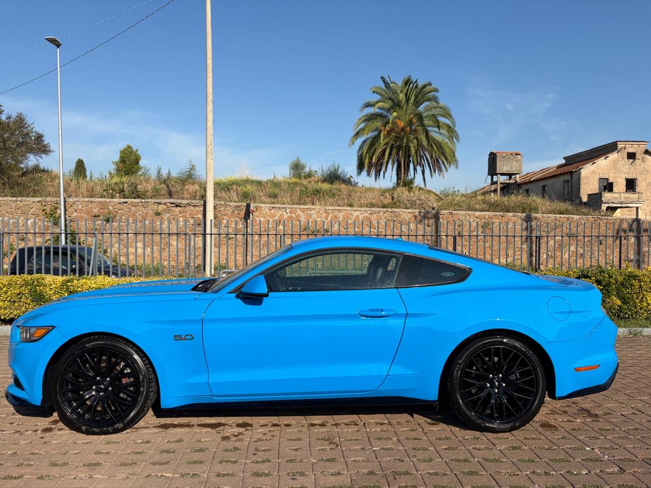 Ford Mustang Fastback 5.0 V8 TiVCT aut. GT