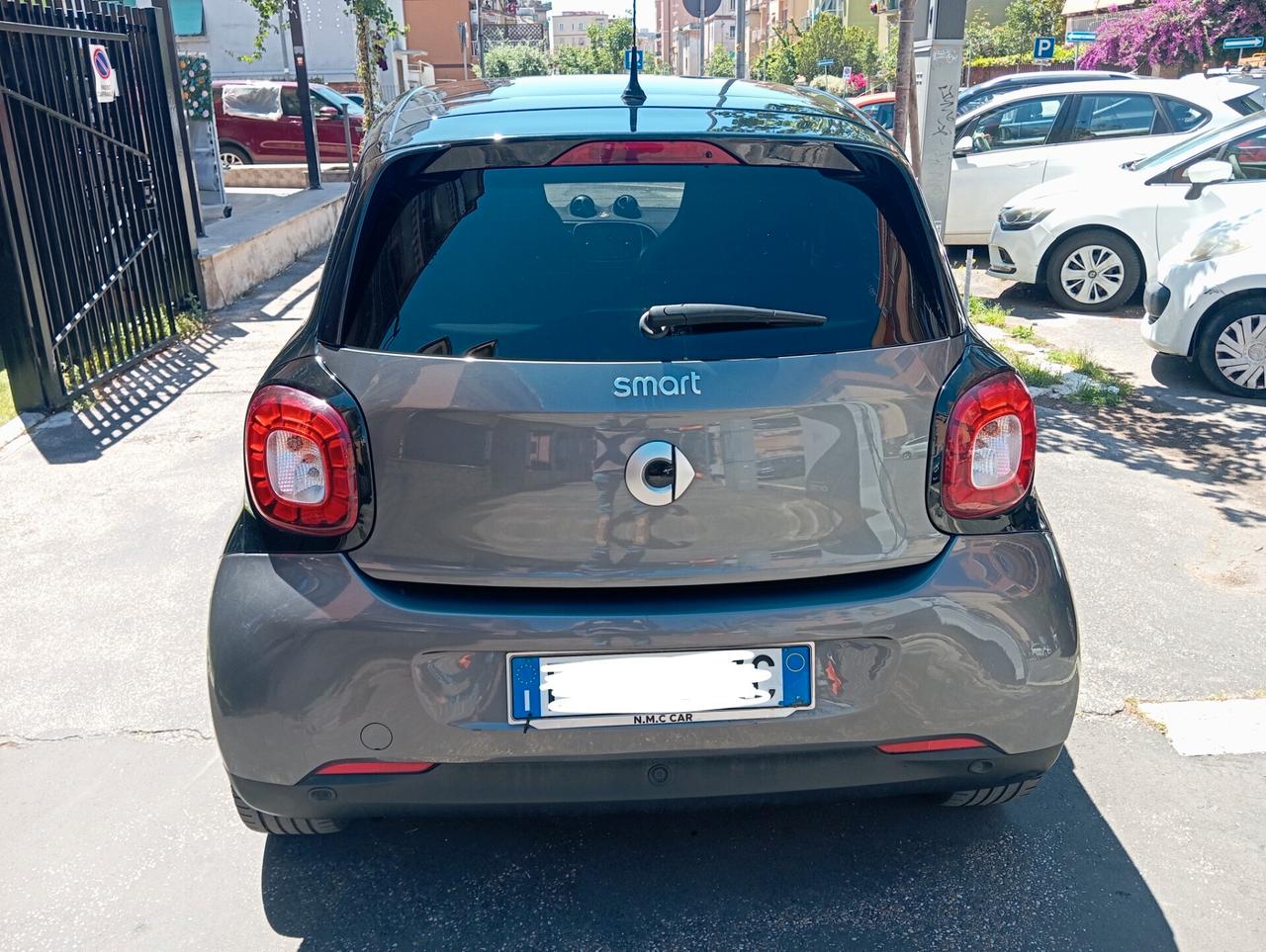 Smart ForFour 70 1.0 twinamic Passion offerta del mese