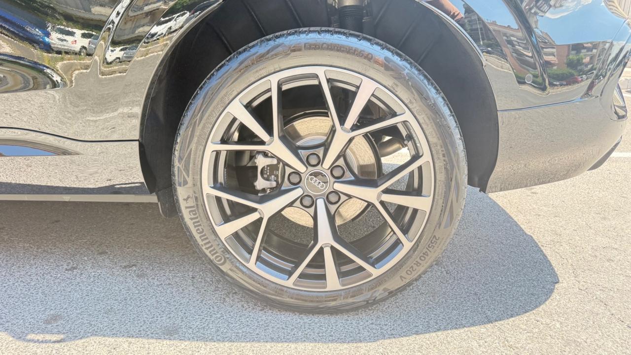 Audi Q3 SPB 40 TDI quattro S tronic line edition MATRIX PELLE TETTO APRIBILE NAVI KAMERA 360 PDC CERCHI