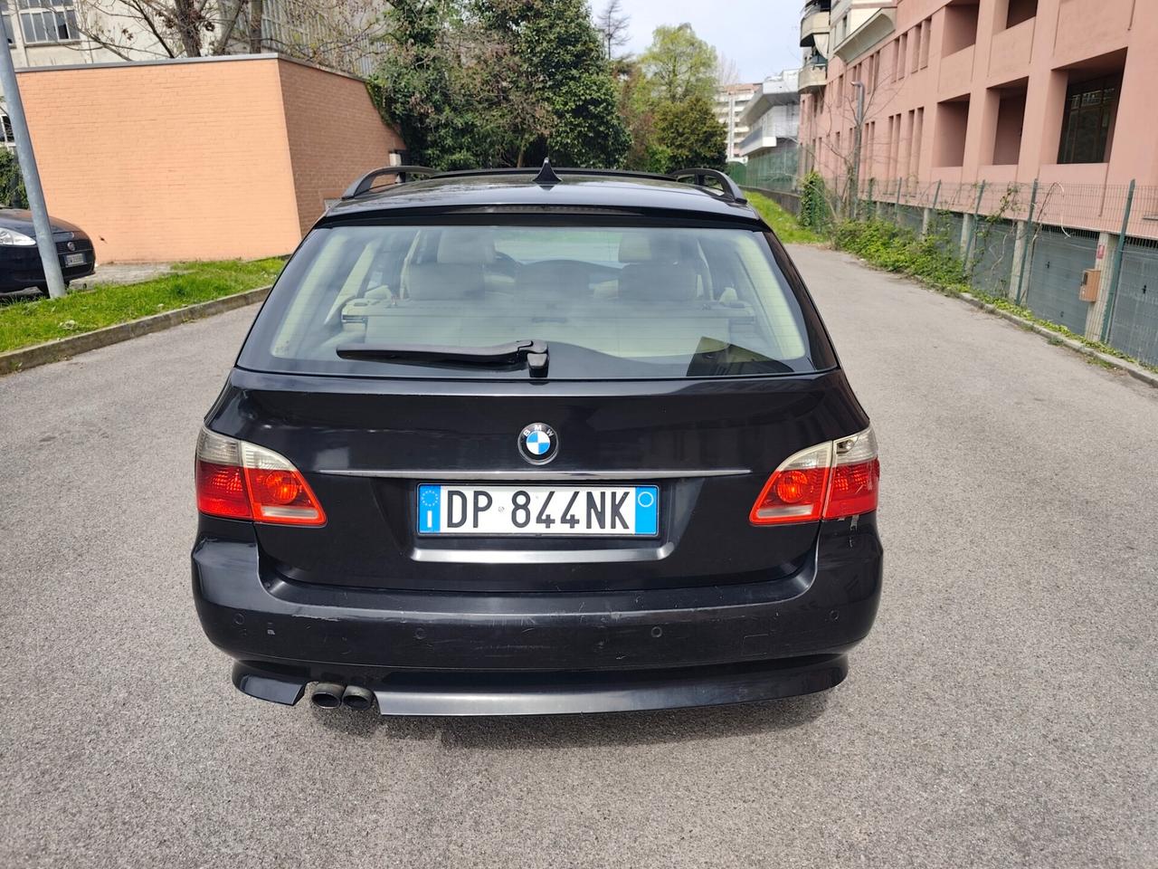 Bmw 530d cat Touring Attiva 216 cv