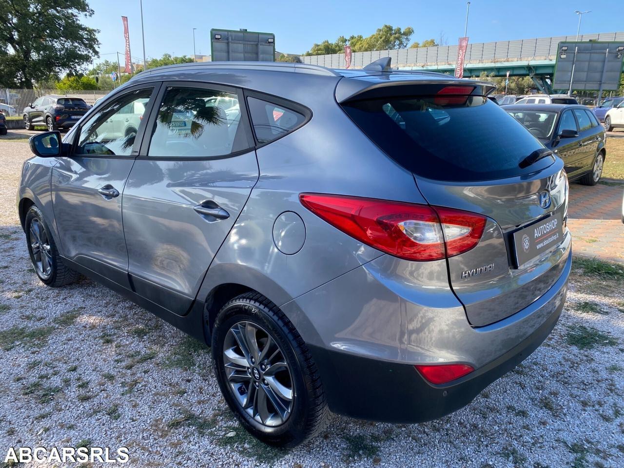 HYUNDAI - iX35 - 1.7 CRDi 2WD Xpossible - UNIPRO.