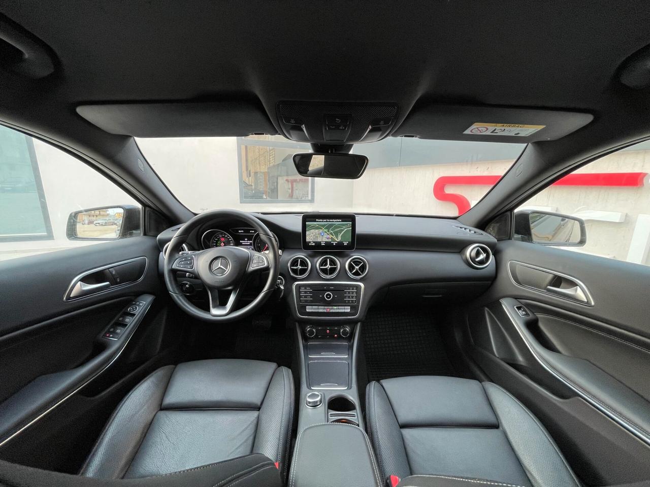 Mercedes-benz A 220 A 220 d Automatic Sport