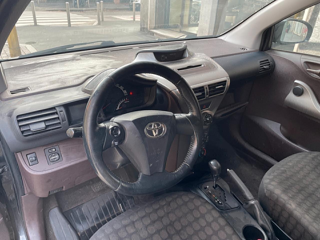 Toyota iQ 1.0 Sol AUTOMATICA