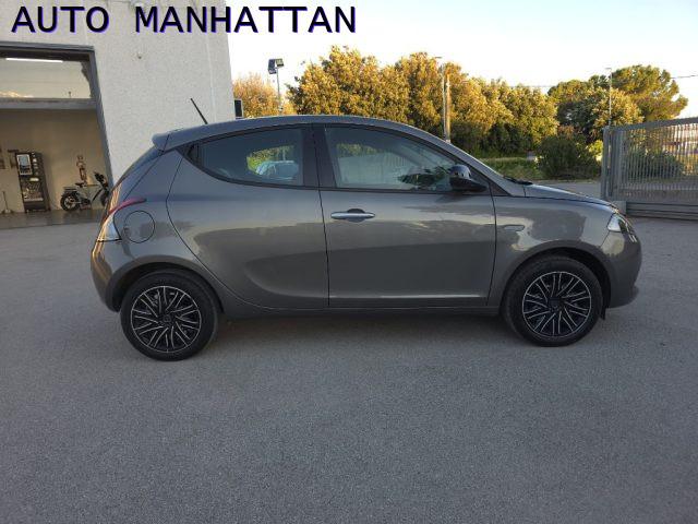 LANCIA Ypsilon 1.0 FireFly 5 porte Hybrid 22.000km