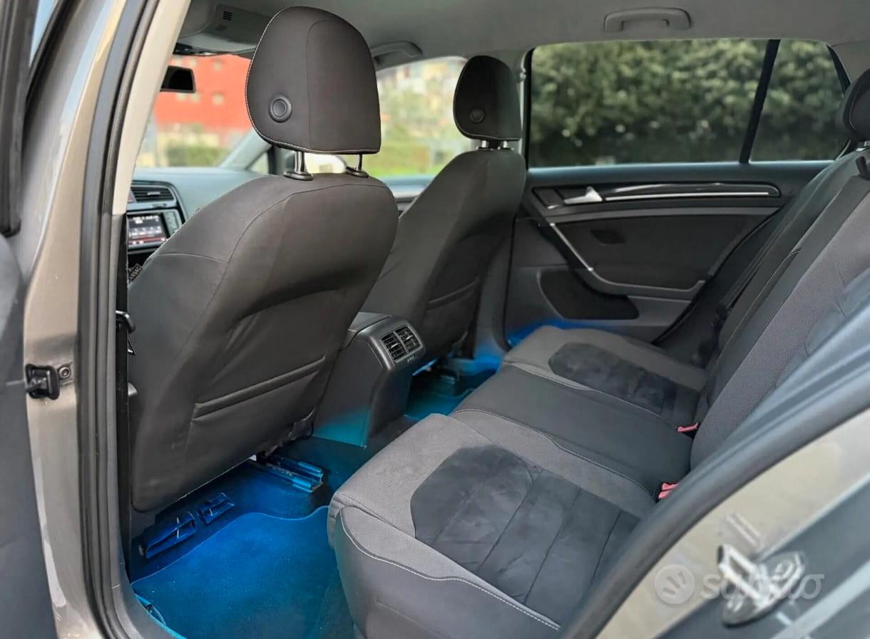 Volkswagen Golf 1.6 TDI DSG 5p. Highline BlueMotion Technology