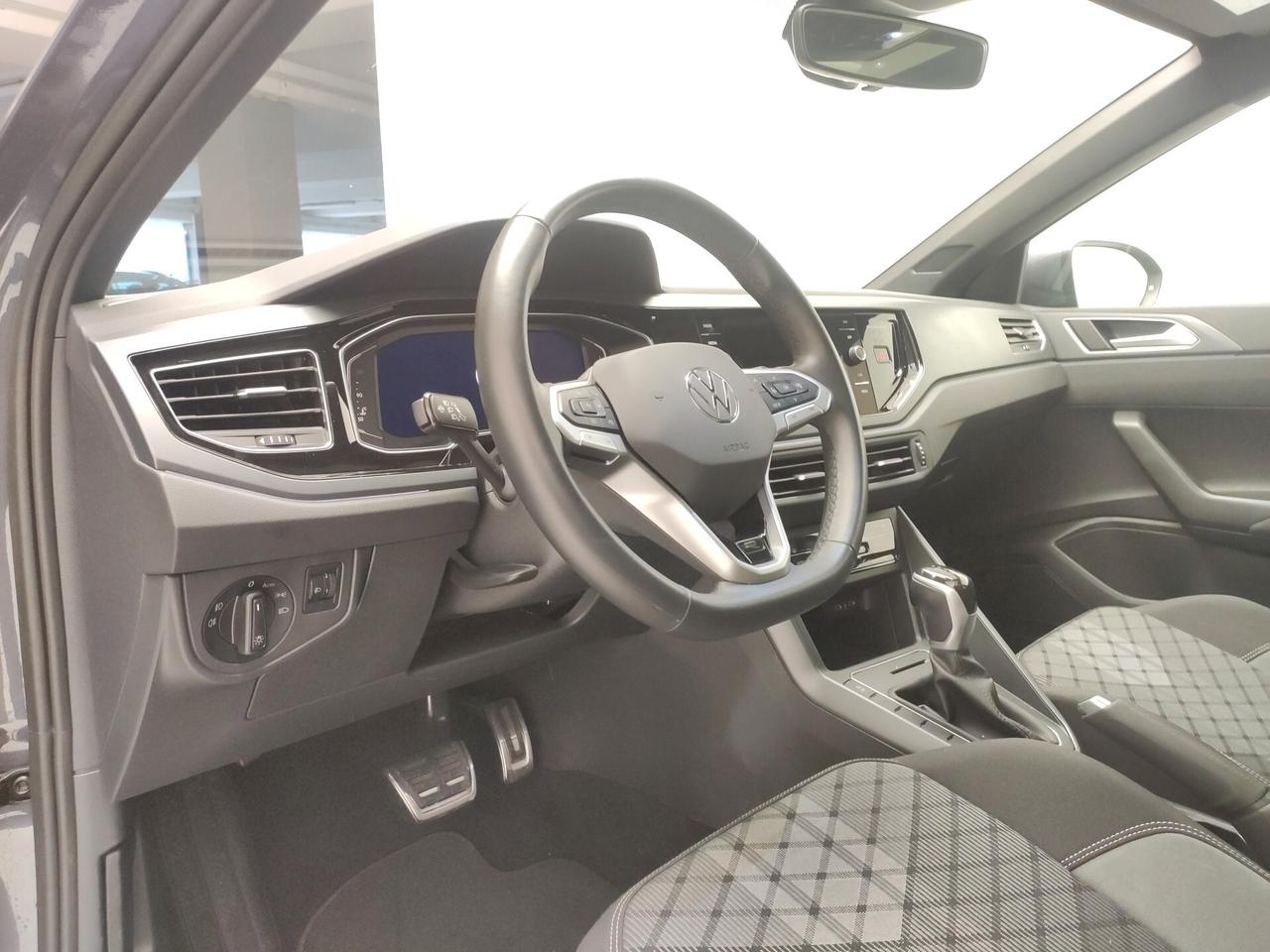 Volkswagen Taigo 1.0 TSI 115 CV DSG R-Line