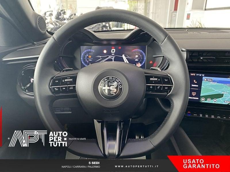 Alfa Romeo Junior Junior 1.2 ibrida Speciale 145cv edct6