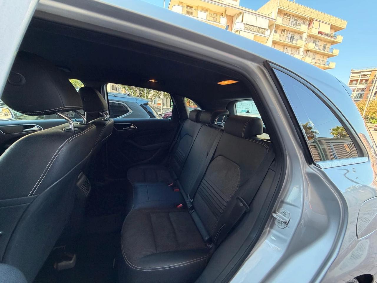 Mercedes-benz B 200 CDI BlueEFFICIENCY Premium