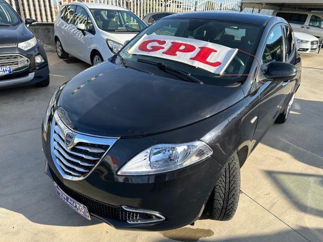 LANCIA Ypsilon 1.2 69 CV 5 porte Gold IMP. GPL