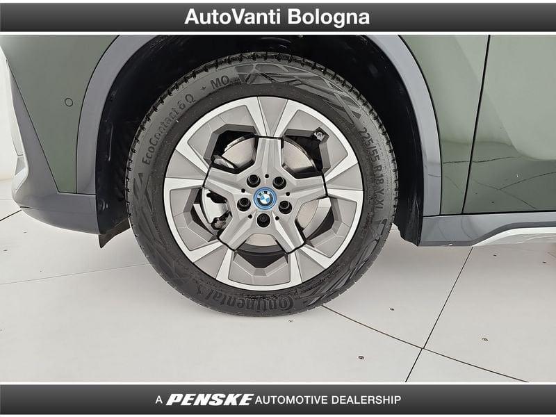 BMW iX1 eDrive 20 X-Line