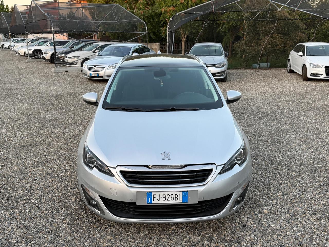 Peugeot 308 BlueHDi 120 S&S EAT6 Allure