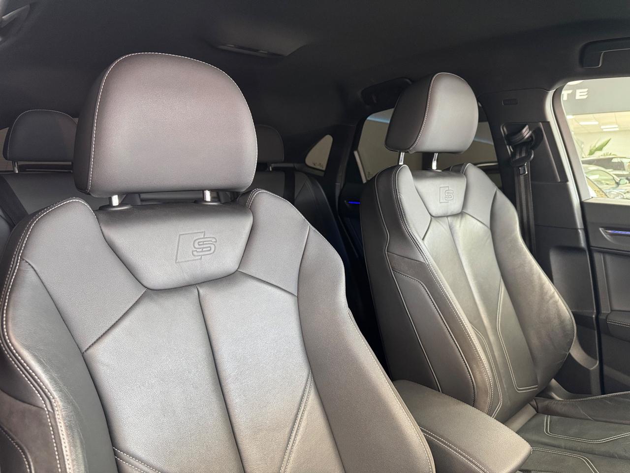 Audi Q3 35 TDI S tronic line edition