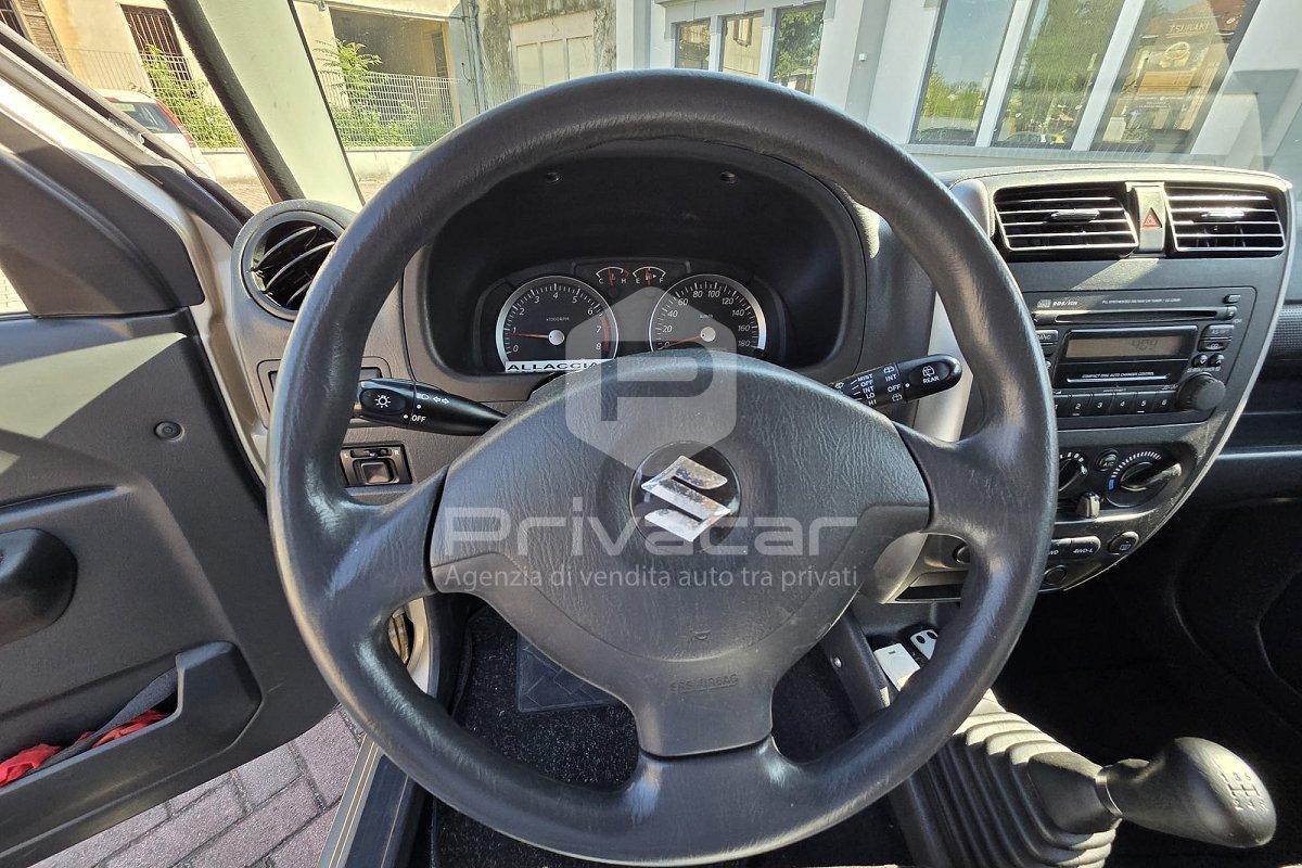 SUZUKI Jimny 1.3i 16V cat 4WD JLX