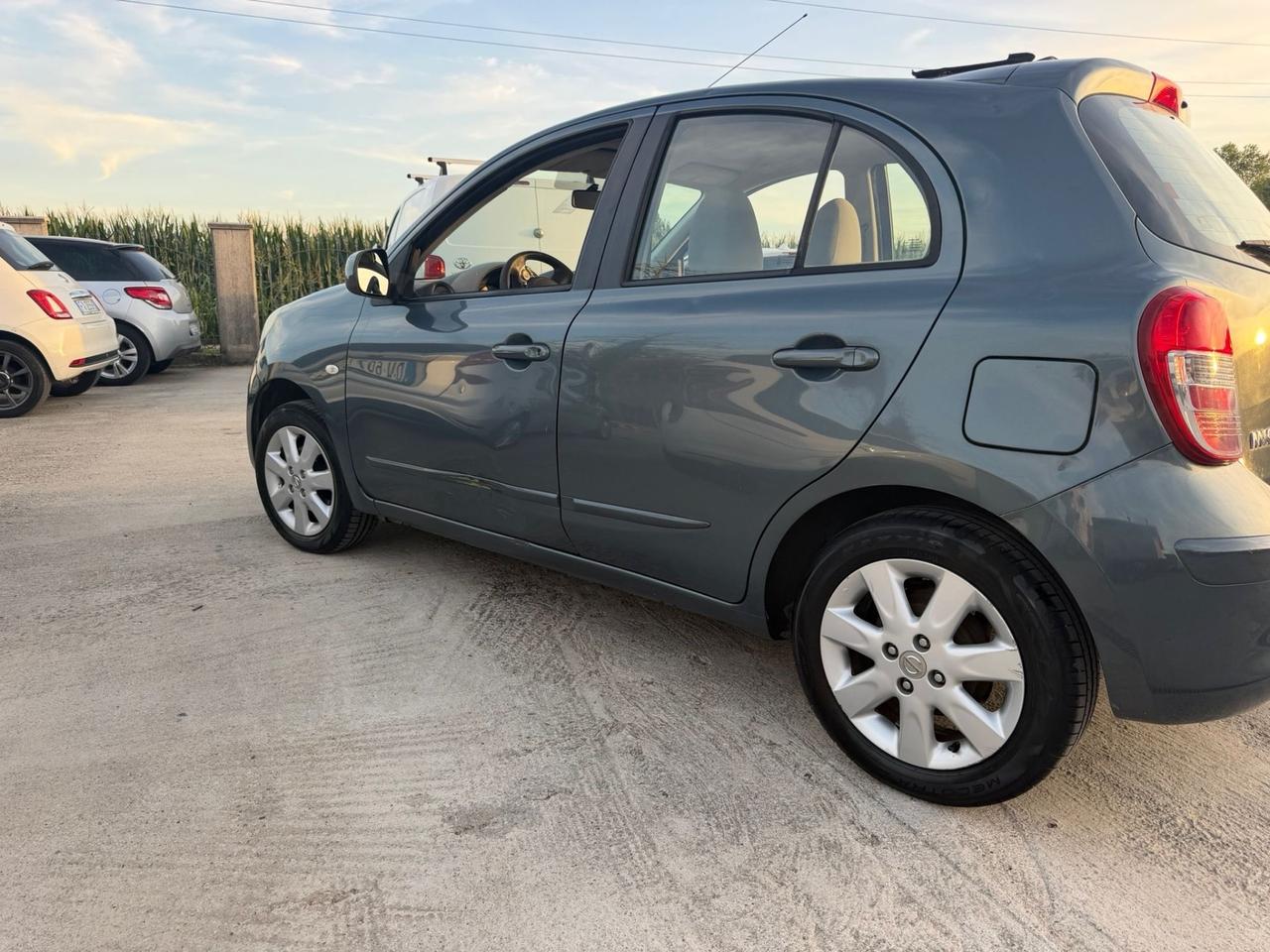 Nissan Micra 1.2 12V 5 porte Tekna neopatentati