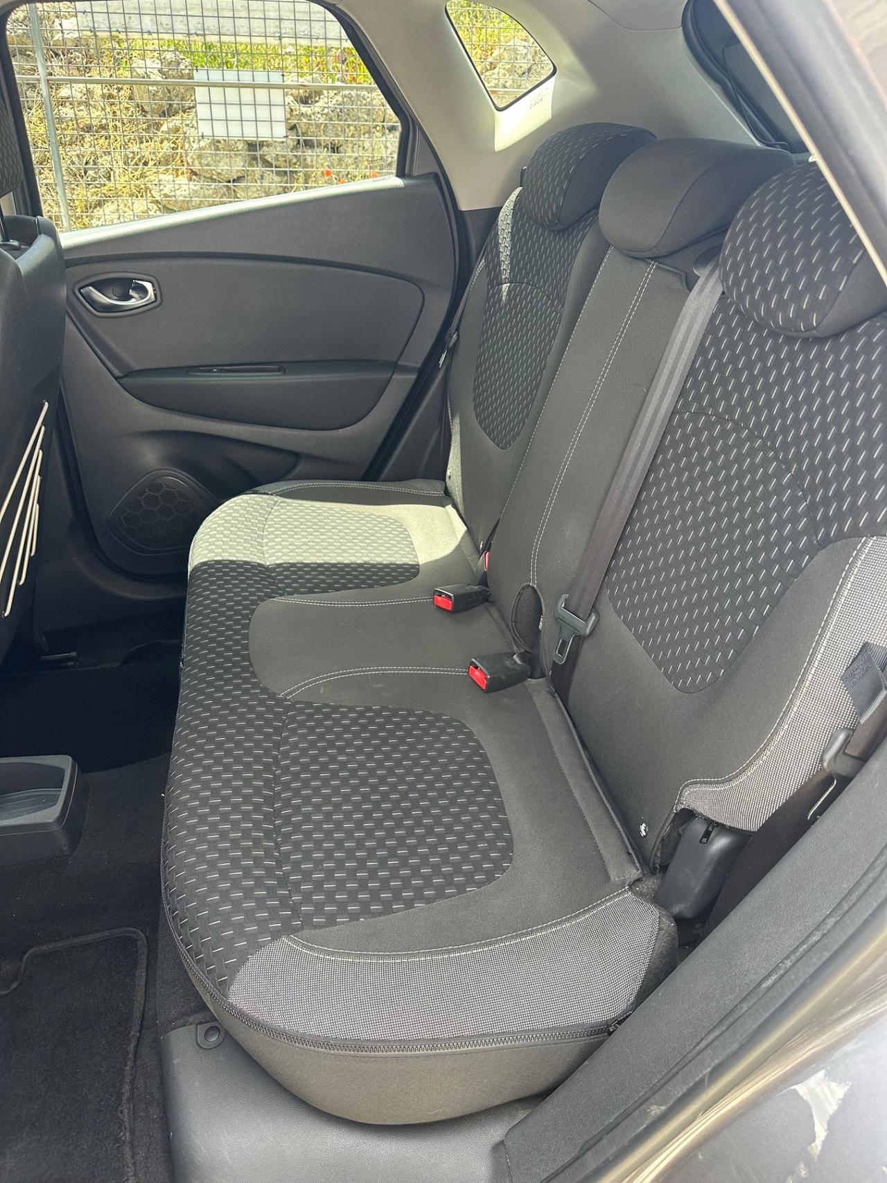 Renault Captur 1.5 dCi 110 CV
