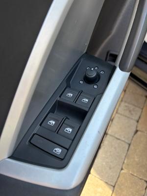 Audi Q3 35 1.5 tfsi Business s-tronic LED-APP CONNECT-18"