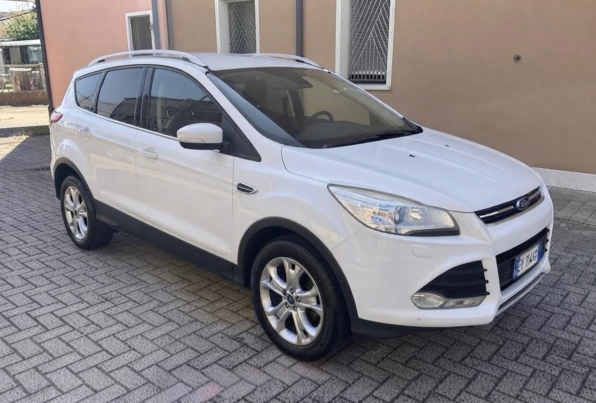 Ford Kuga 2.0 TDCI 150 CV Titanium