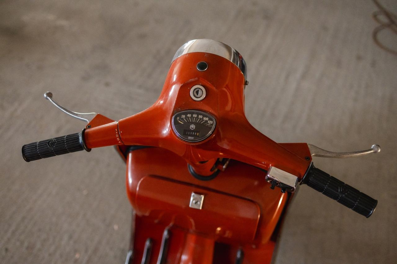 Piaggio Vespa 200 Rally CONSERVATA