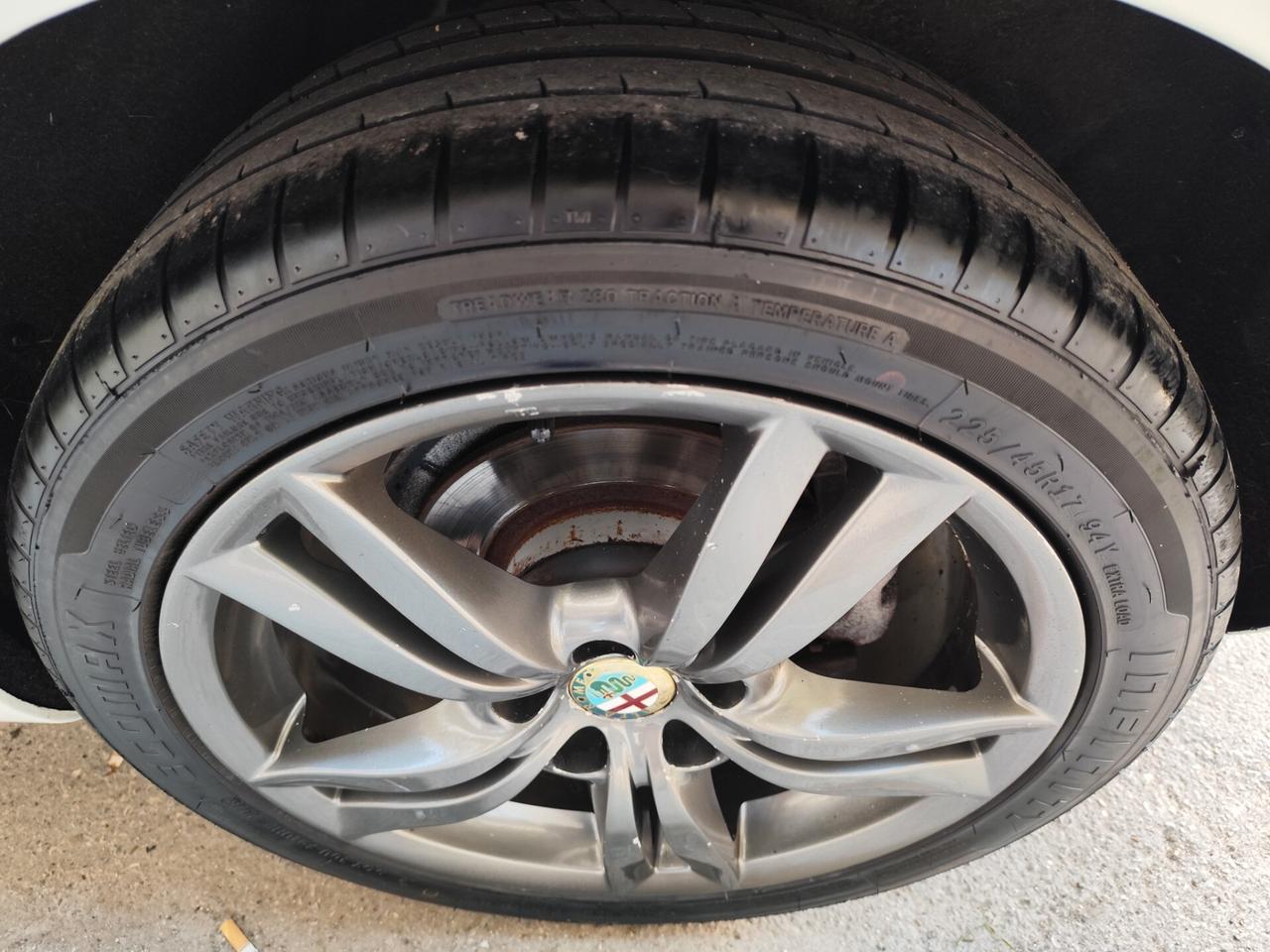 Alfa Romeo Giulietta 1.6 JTDm-2 105CV Distinctive