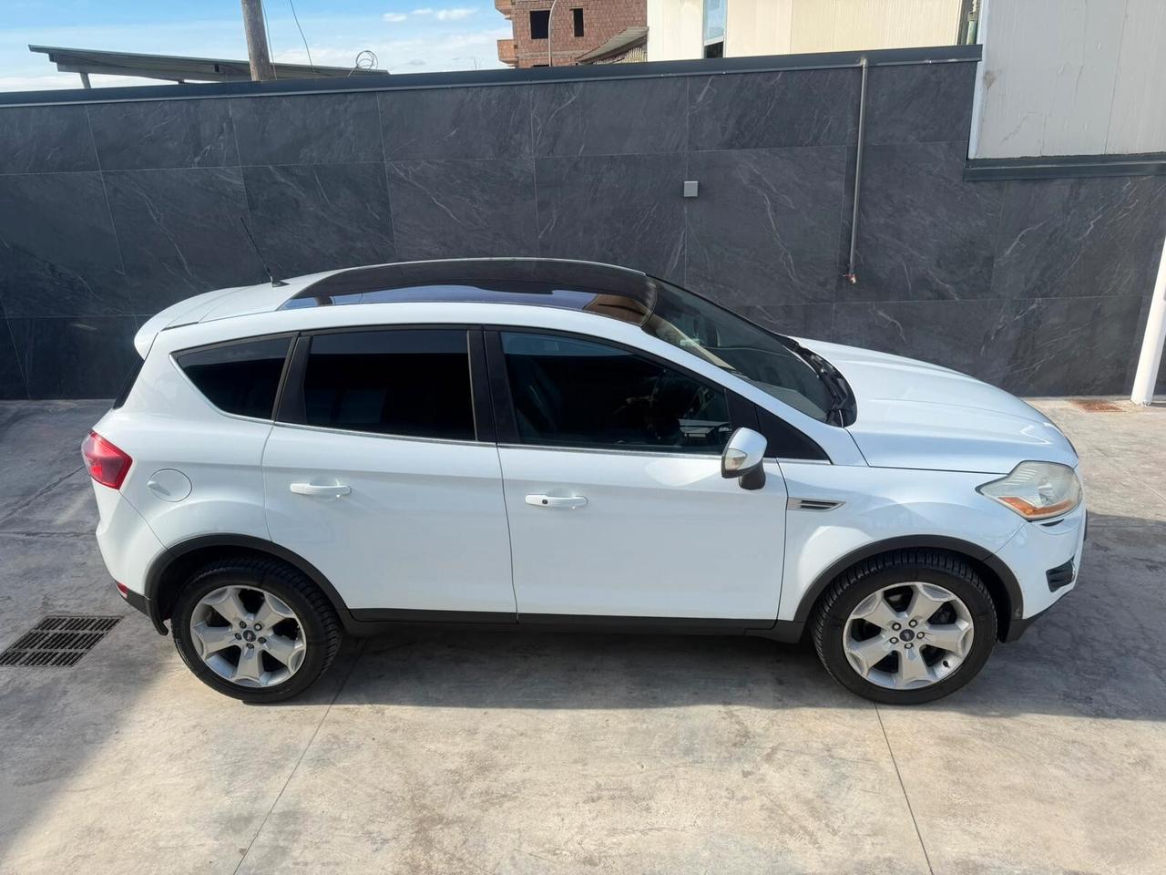 Ford Kuga 2.0 TDCi 136 CV 4WD Titanium DPF