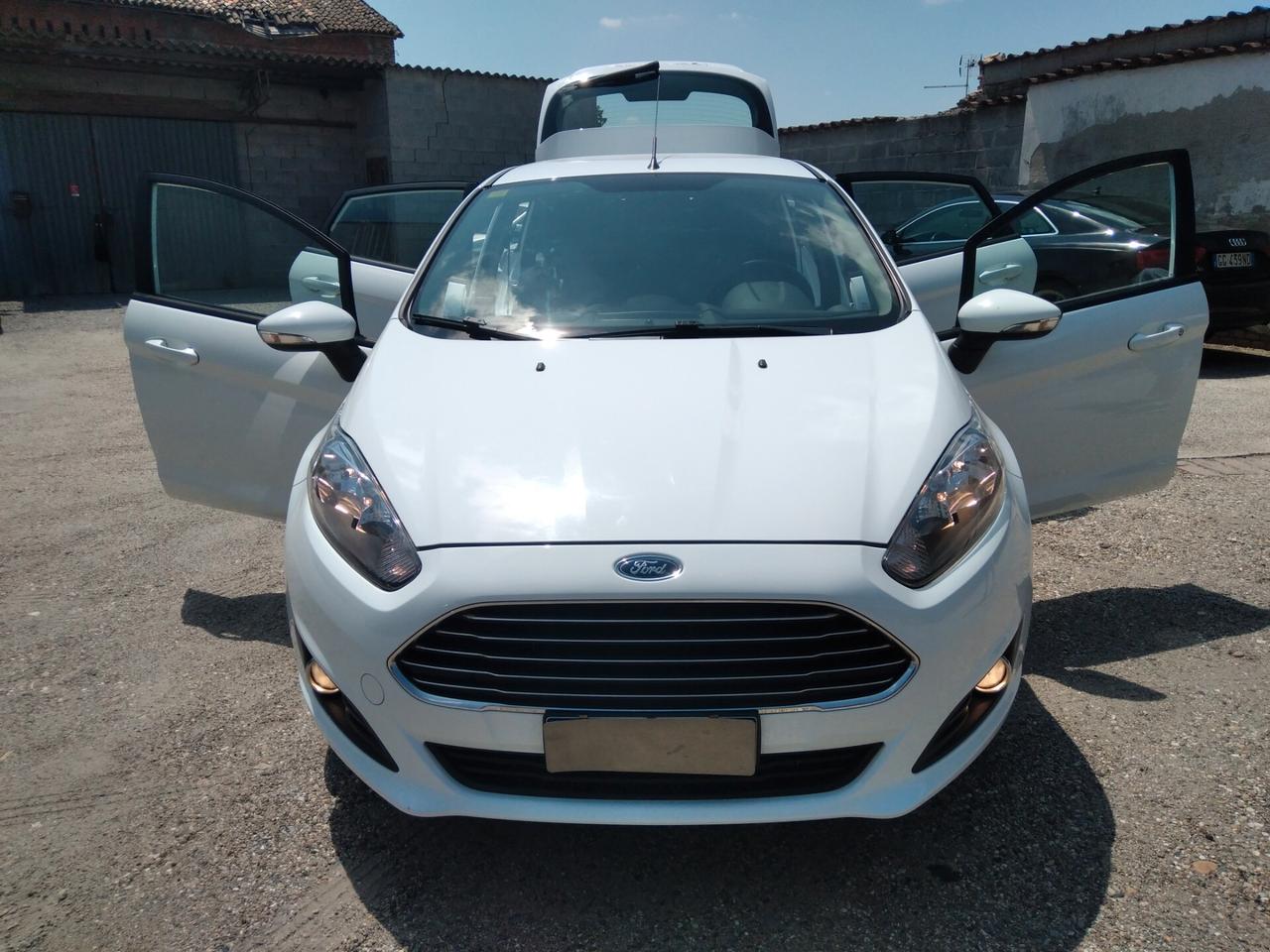 Ford Fiesta 1.4 5p. Bz.- GPL Titanium x neopatentati