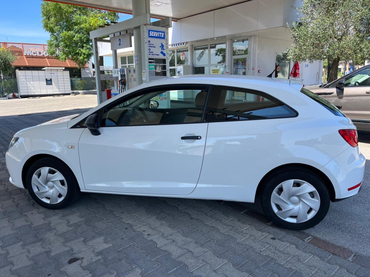 Seat Ibiza 1.2 70 CV 3 porte Reference ok neopatentati