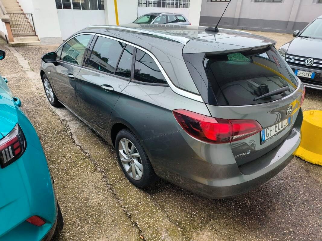 Opel Astra 1.5 cdti Business Elegance s&s 122cv at9