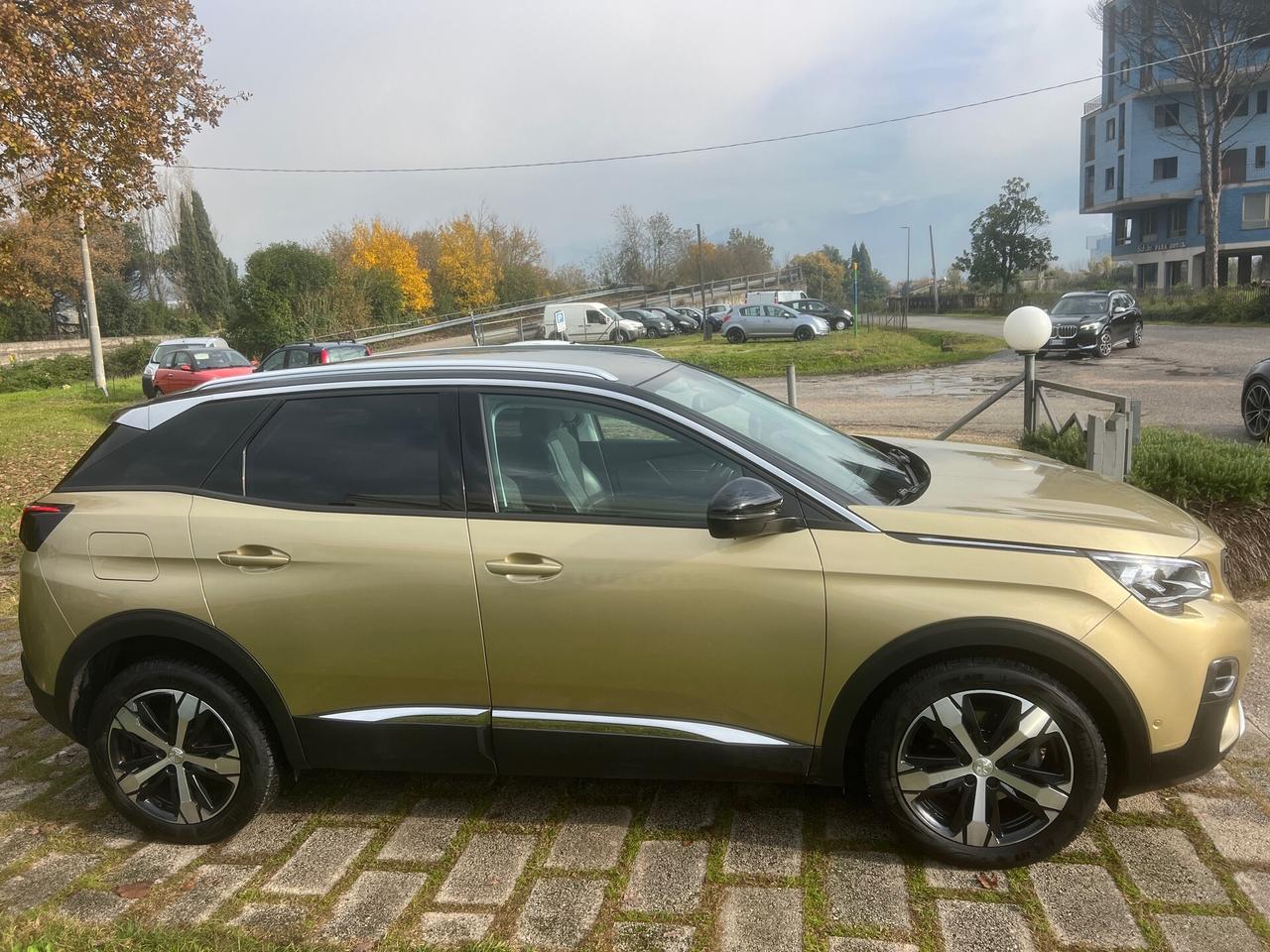 Peugeot 3008 1.5 BlueHDi 130CV EAT8 Allure-2018