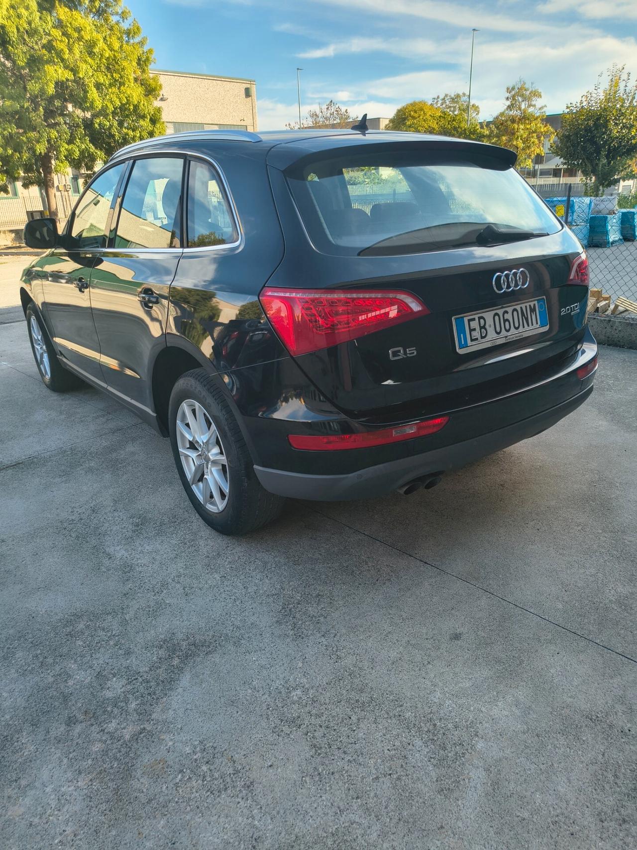 Audi Q5 2.0 TDI 170 CV quattro