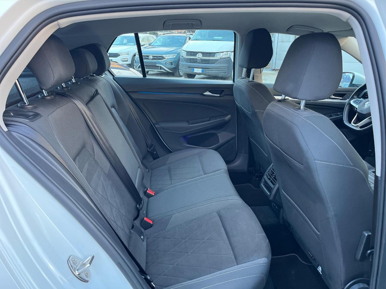 Volkswagen Golf 1.5 tsi evo life 130cv