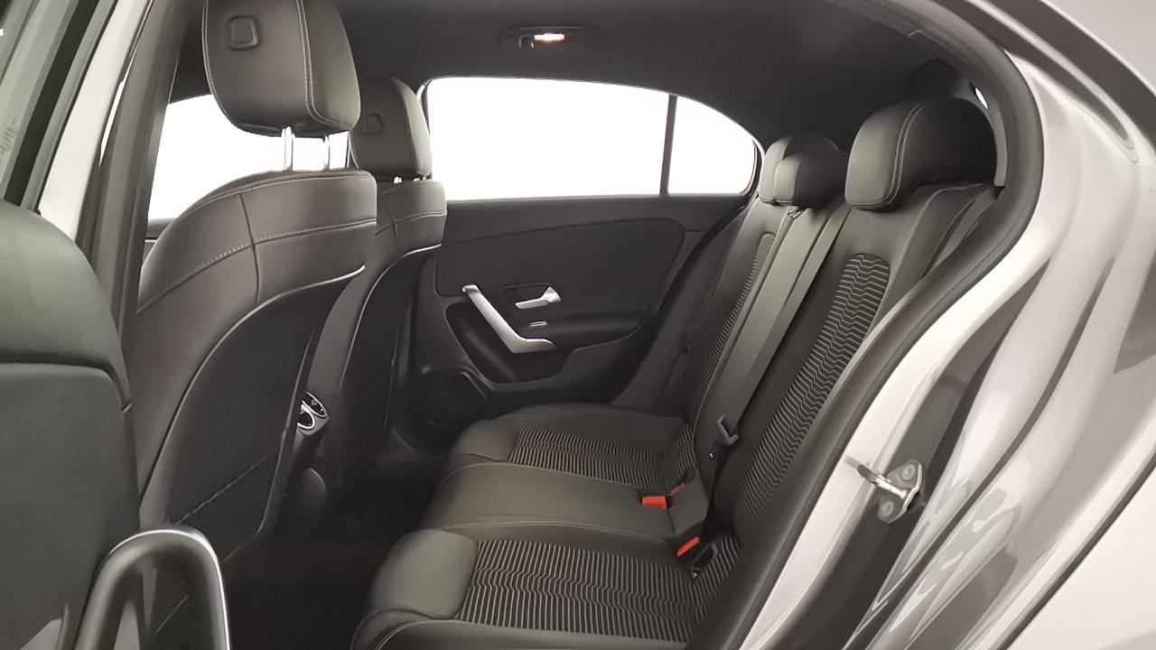 Mercedes-Benz Classe A - W177 2018 - A 180 d Sport auto