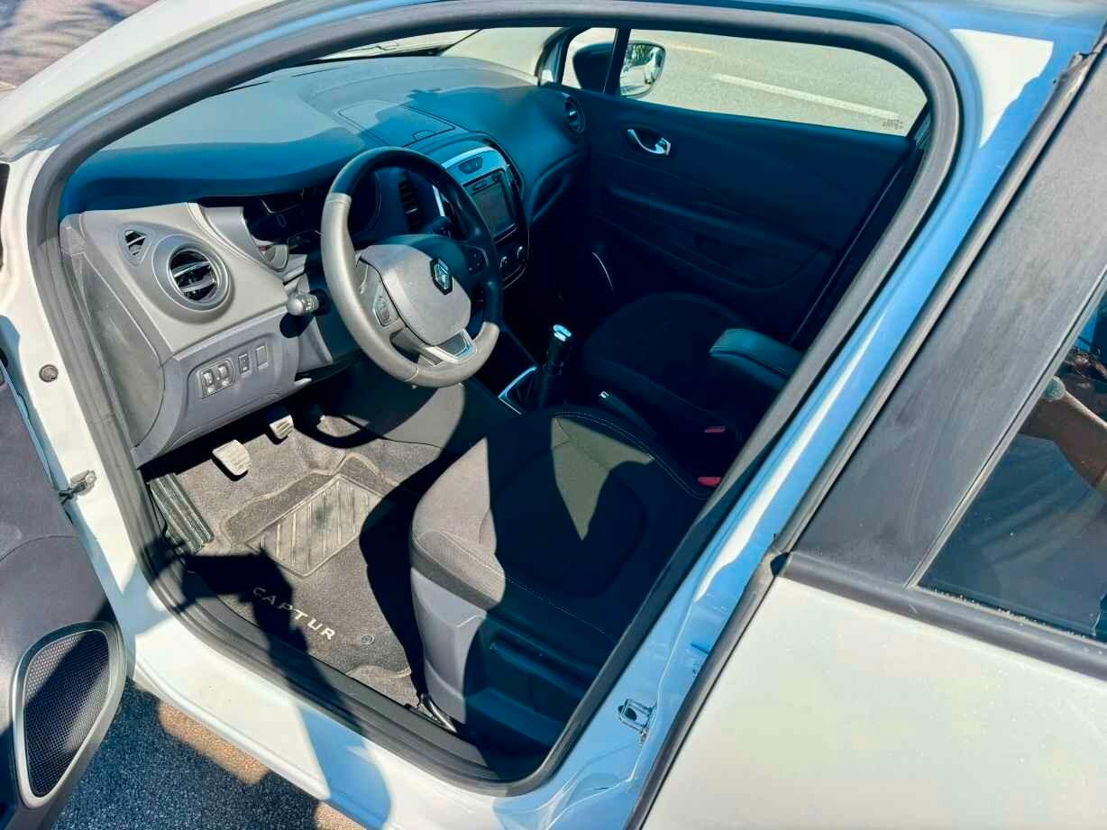 Renault Captur 1.5 dCi 110 CV Energy Initiale Paris