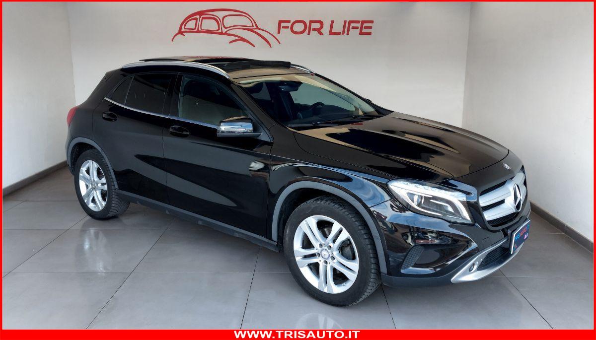 MERCEDES GLA 200 d 2.2 Executive (TETTO PANORAMICO APRIBILE)