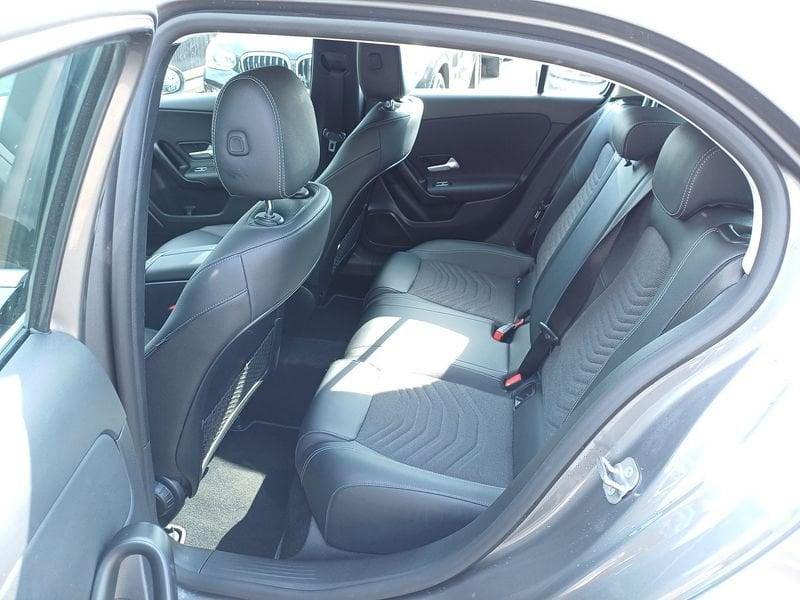 Mercedes-Benz Classe A A 180 d Automatic Advanced