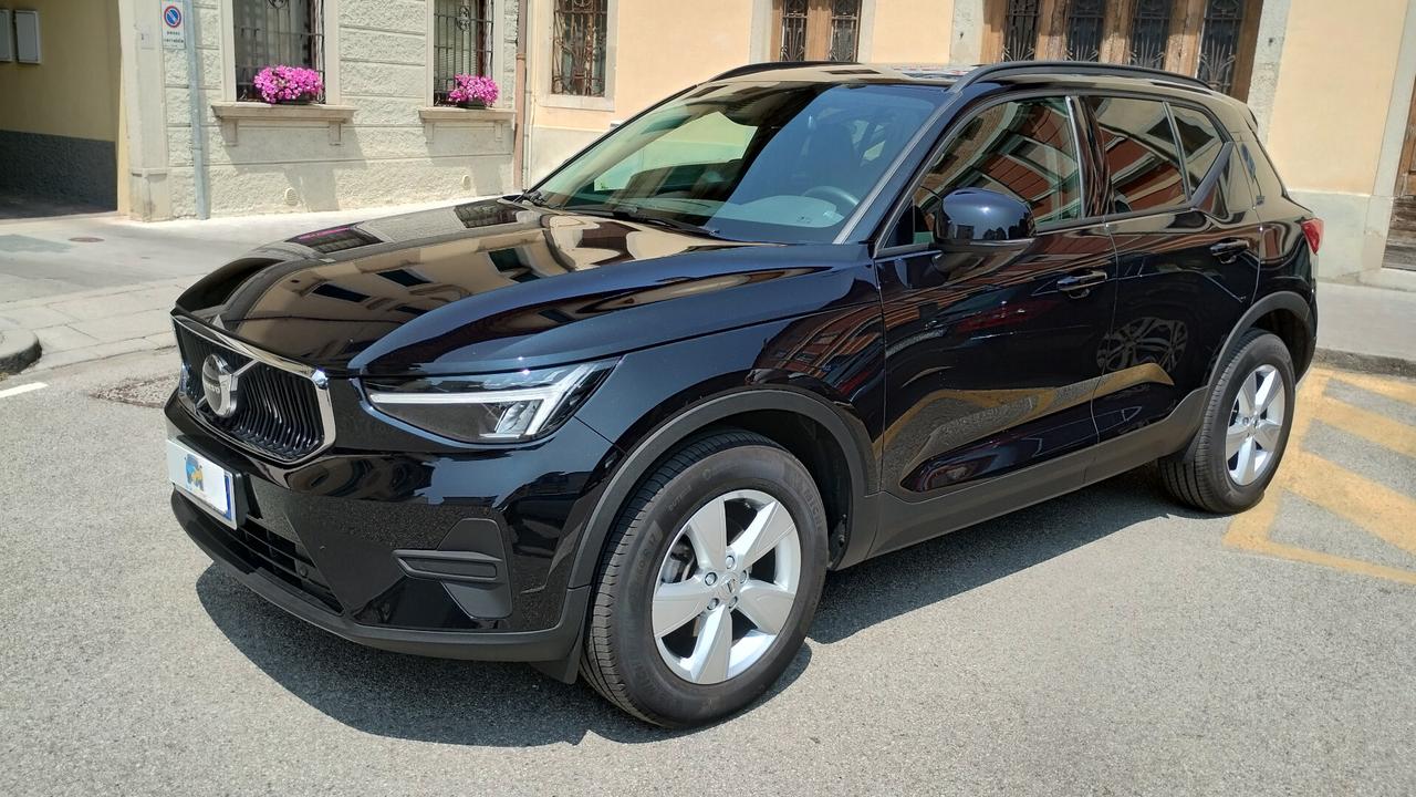 Volvo XC40 T2 automatico Essential
