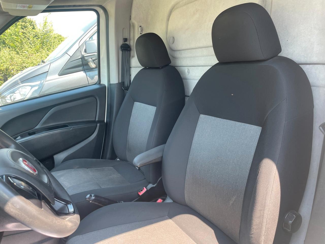 Fiat Doblo 1.4 T-Jet Natural Power PL-TN Cargo MAXI Lamierato