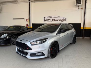 Ford Focus st 2.0 EcoBoost 250 CV stage1 +