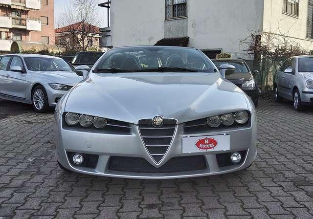 Alfa Romeo Spider 2.2 jts