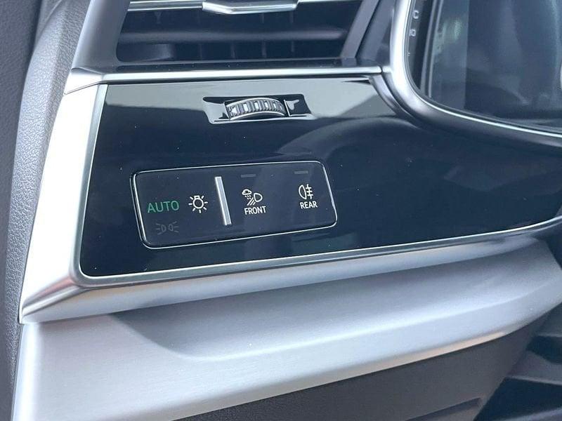 Audi Q8 TDI 210kW quattro tip. S Line Edition * 4 RUOTE STERZANTI *