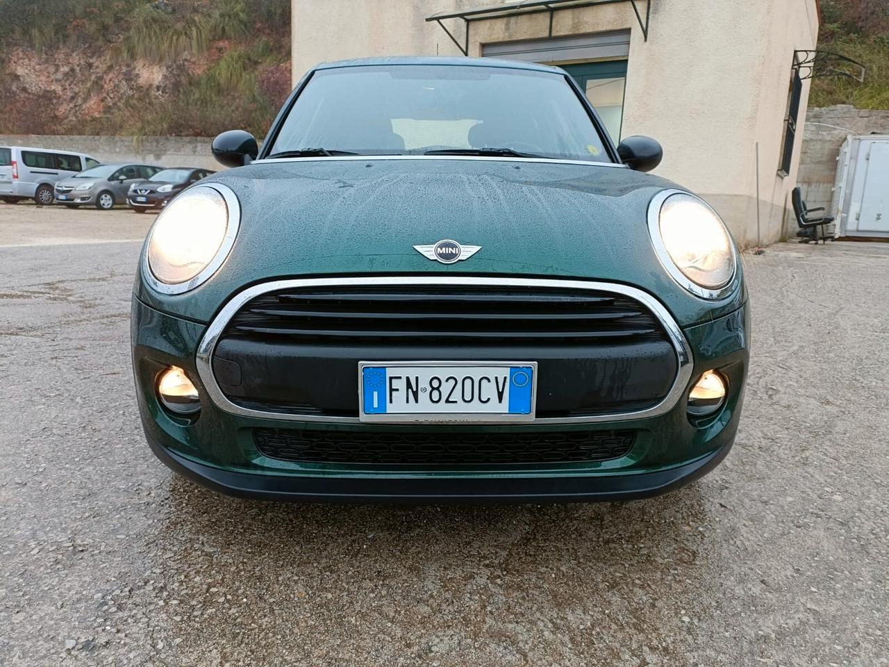 Mini 1.5 One D Business - 2018