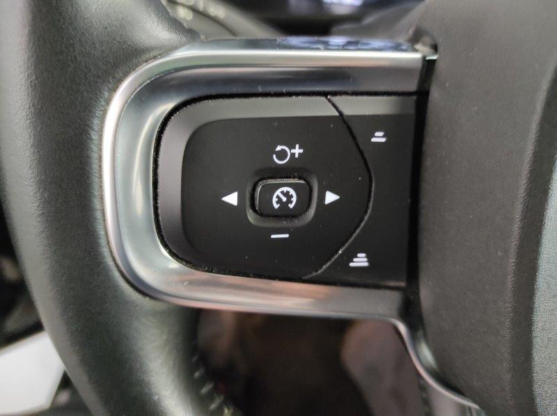 VOLVO XC40 (2017-->) - XC40 T4 Recharge Plug-in Hybrid Inscription Expression