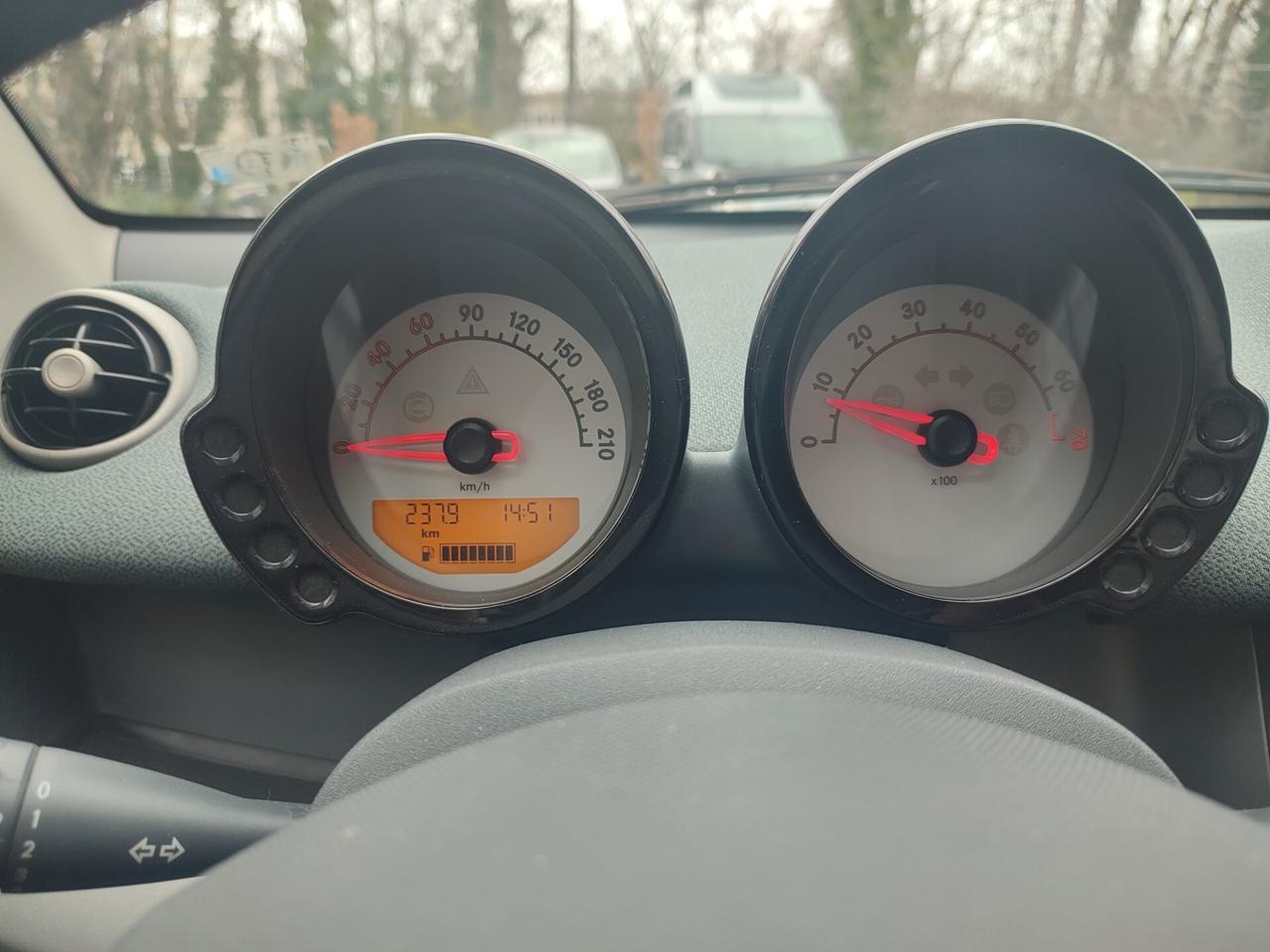 SMART FORFOUR BENZINA TETTO PANORAMICO X NEOPATENTATI