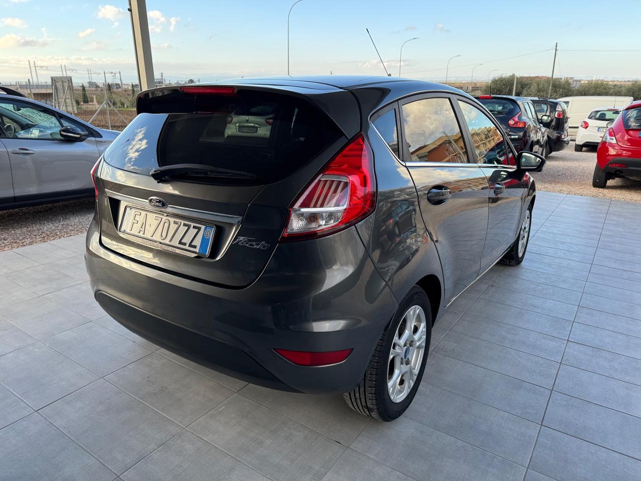 Ford Fiesta 1.5 TDCi 95CV 5 porte Titanium