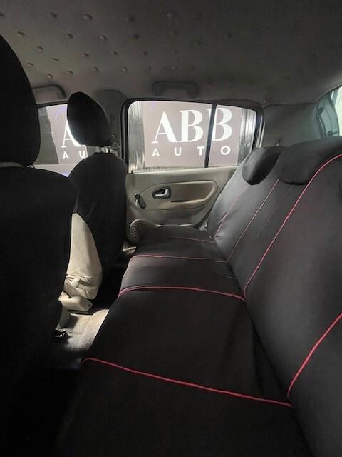 Renault Clio 1.2 75 CV – Ottime condizioni – Pronta all’uso