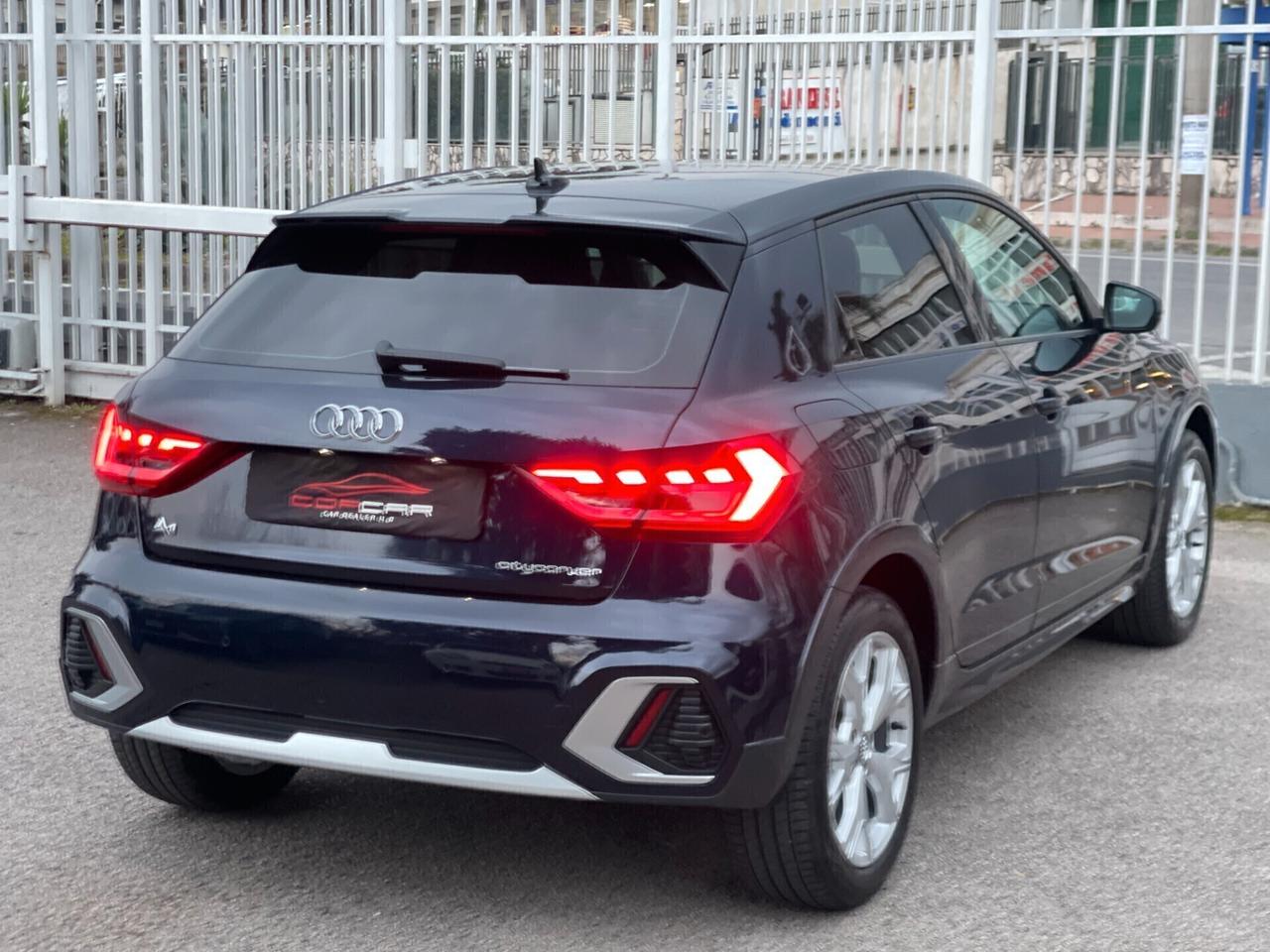 Audi A1 citycarver 30 TFSI S tronic Admired