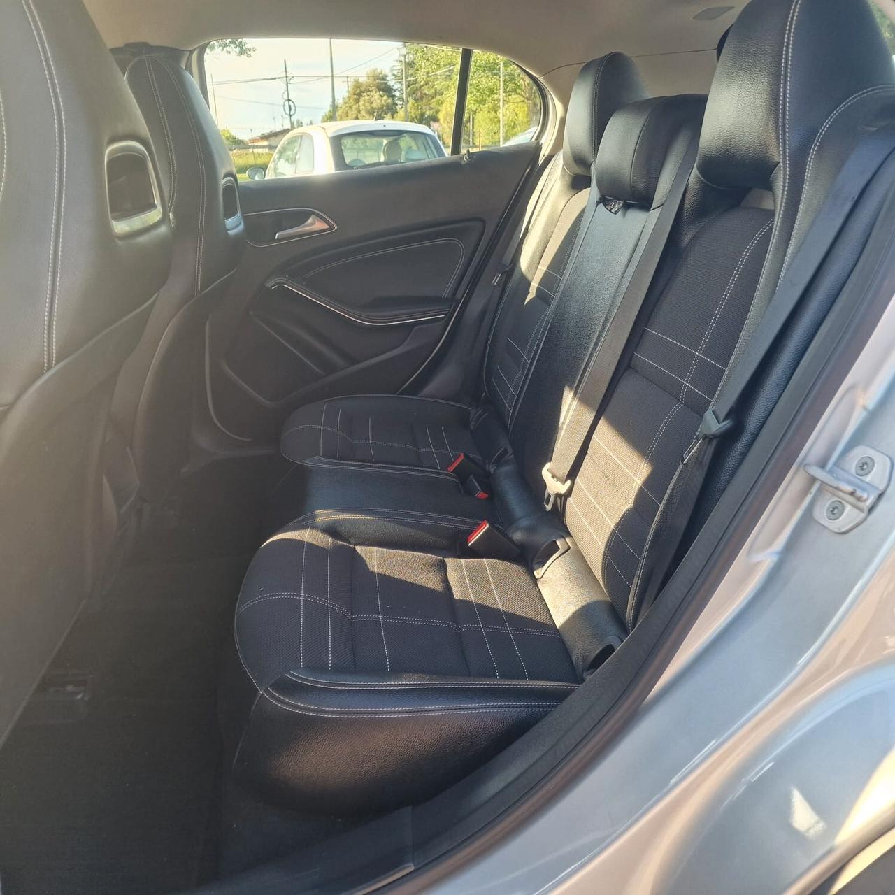 Mercedes-benz GLA 220 d Automatic Premium