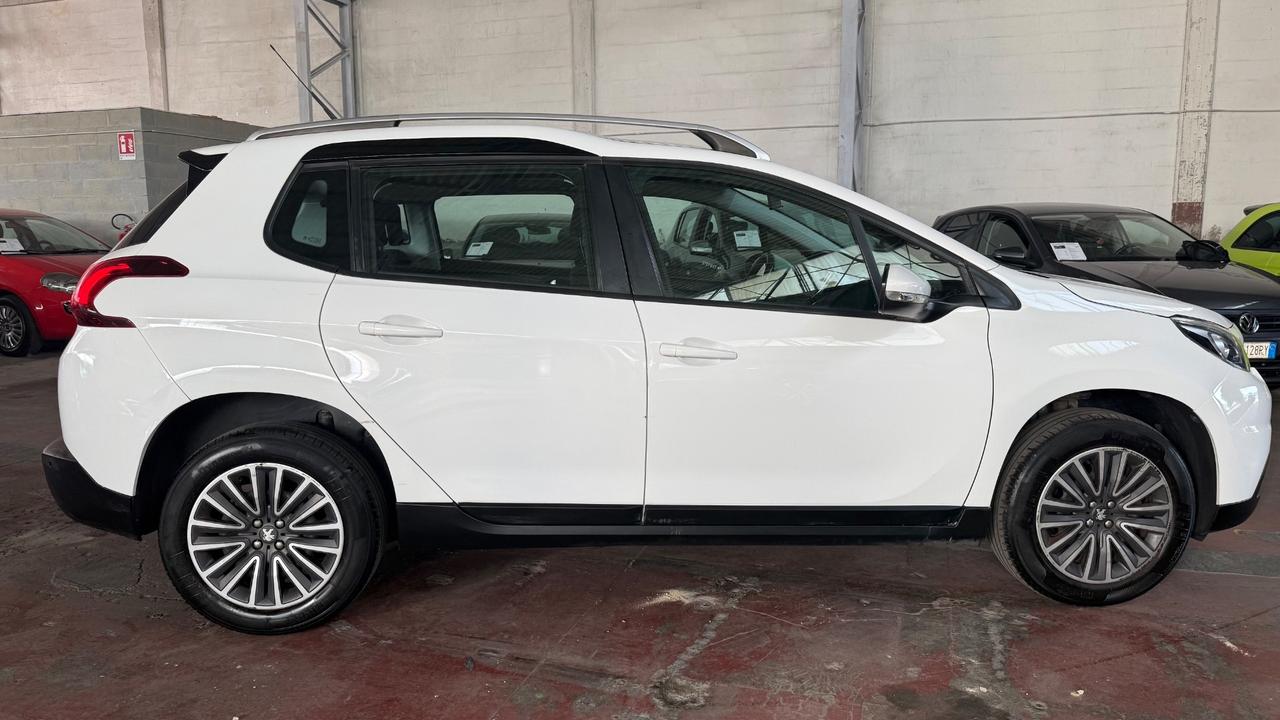 Peugeot 2008 BlueHDi 100 Black Matt