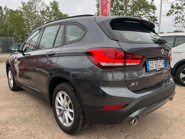 Bmw X1 sDrive18d xLine