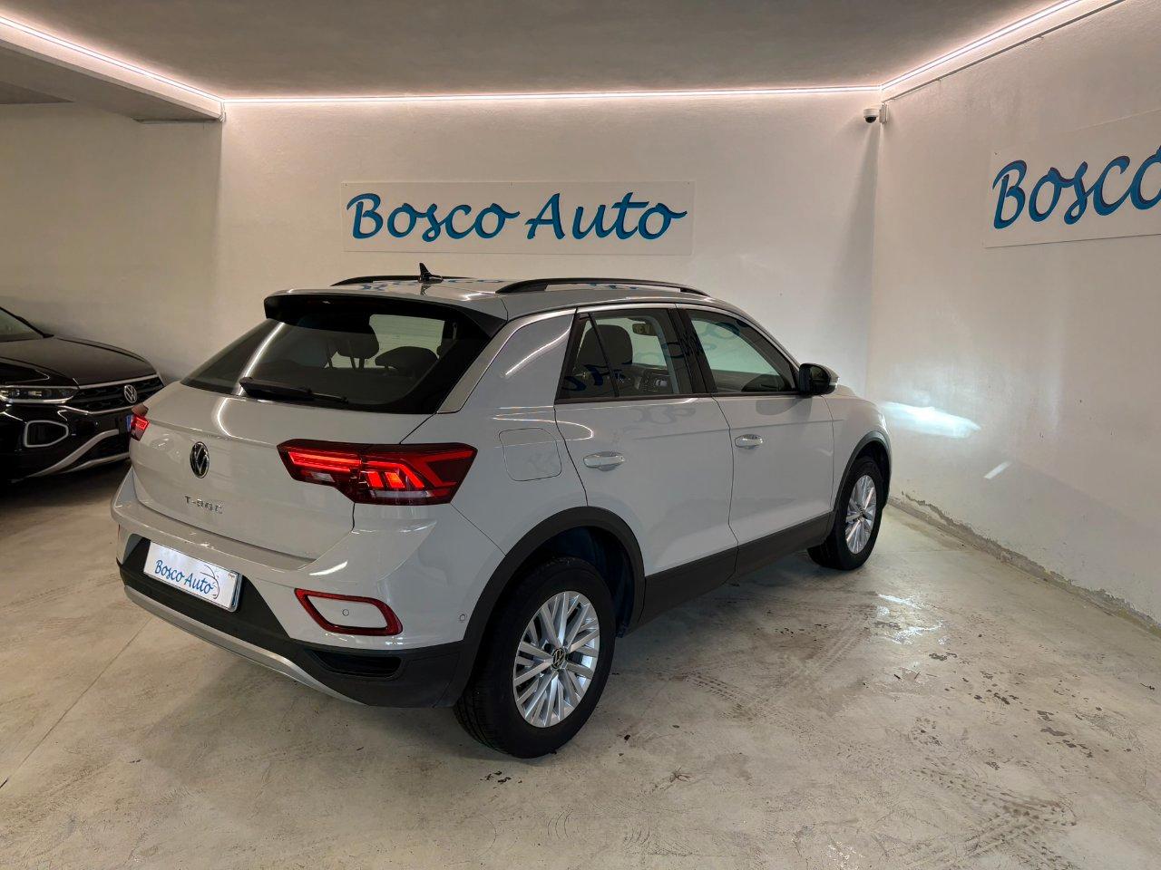 Volkswagen T-Roc 1.0 tsi Life 110cv